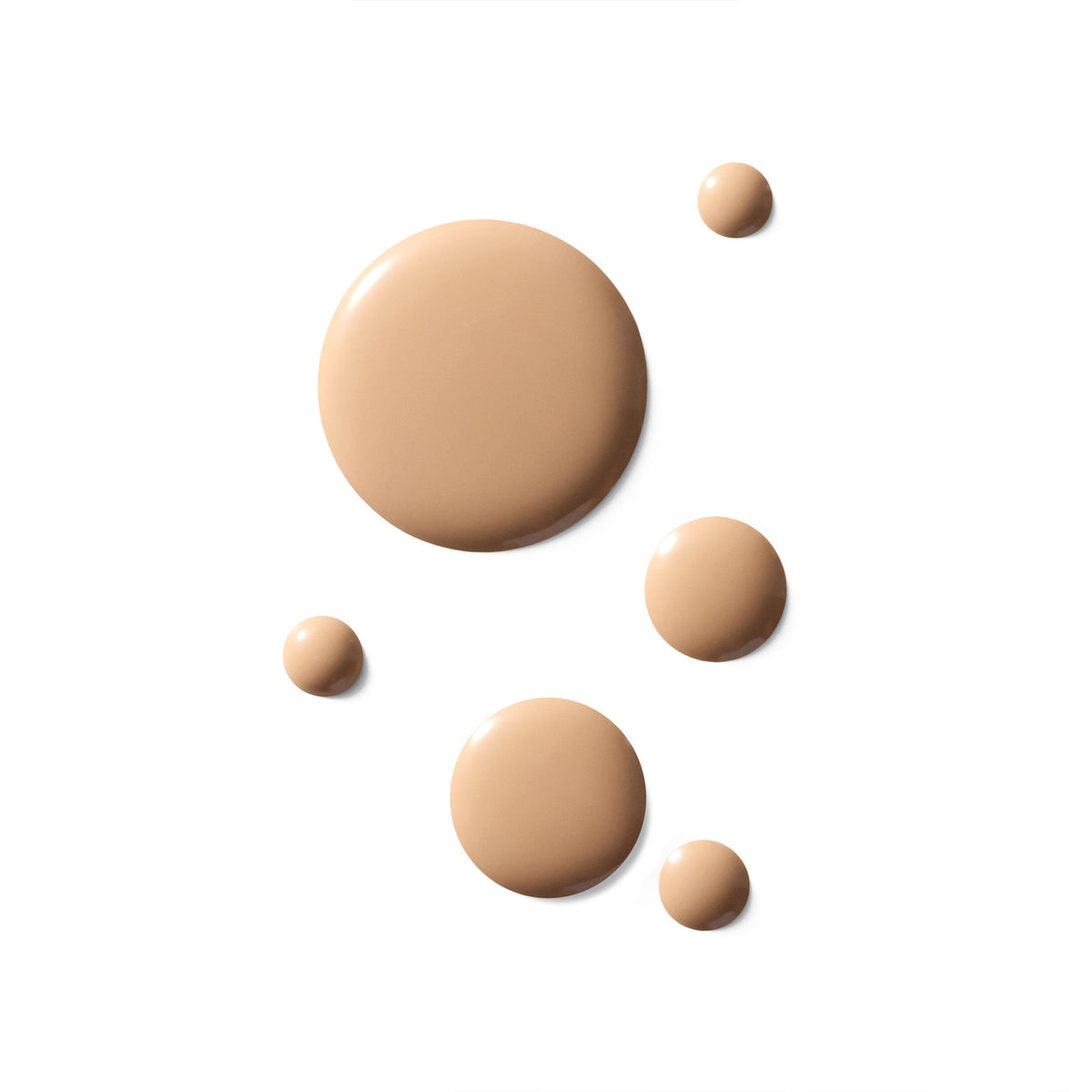 Swatch of Victoria Beckham Beauty The Foundation Drops in shade 5 Light