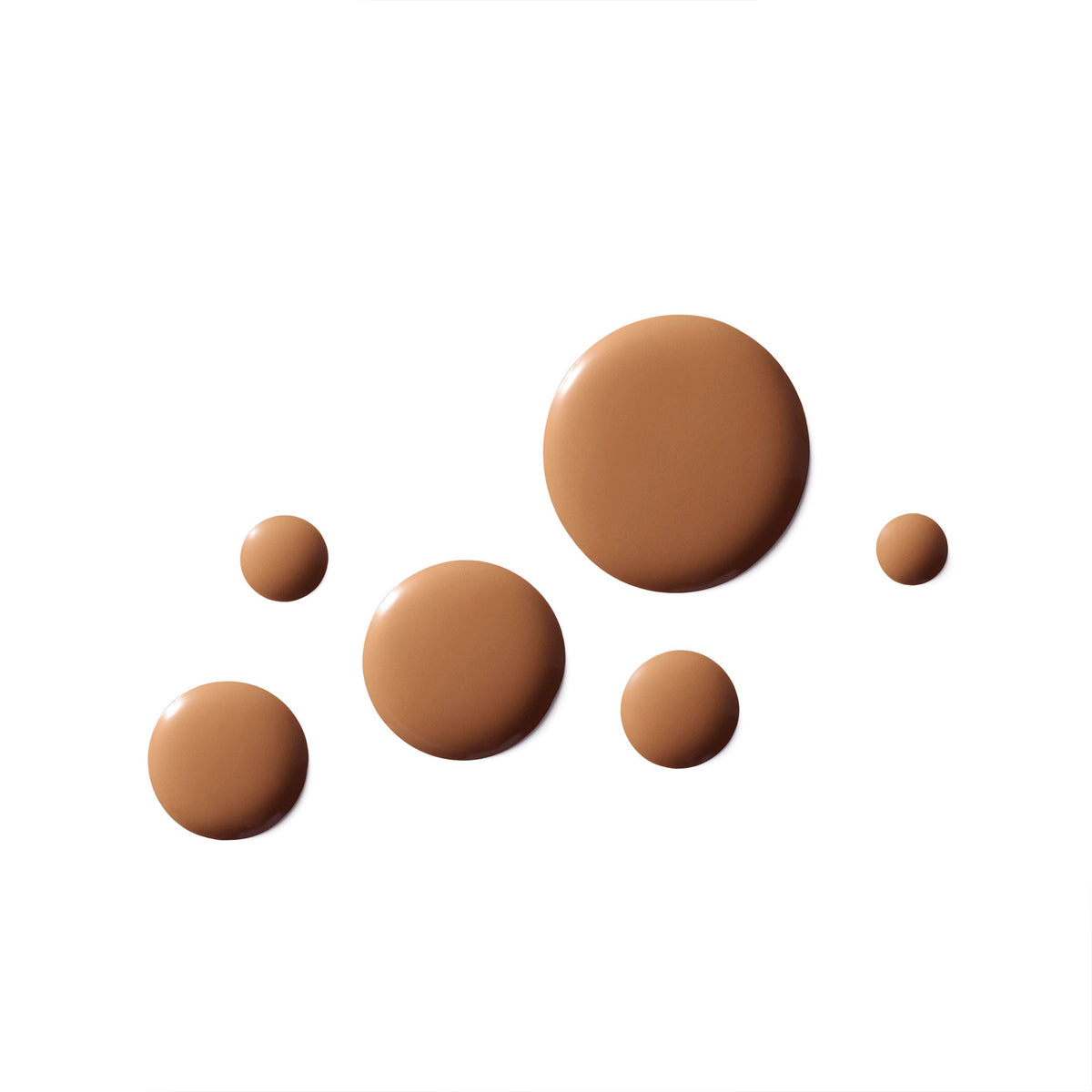 Swatch of Victoria Beckham Beauty The Foundation Drops in shade 9 Medium