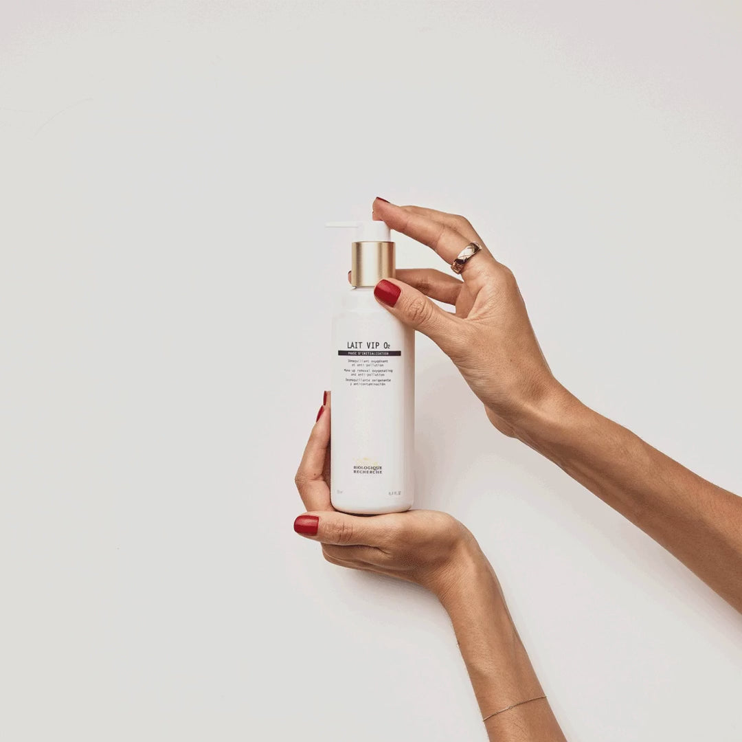 Biologique Recherche Lait VIP O2 GIF